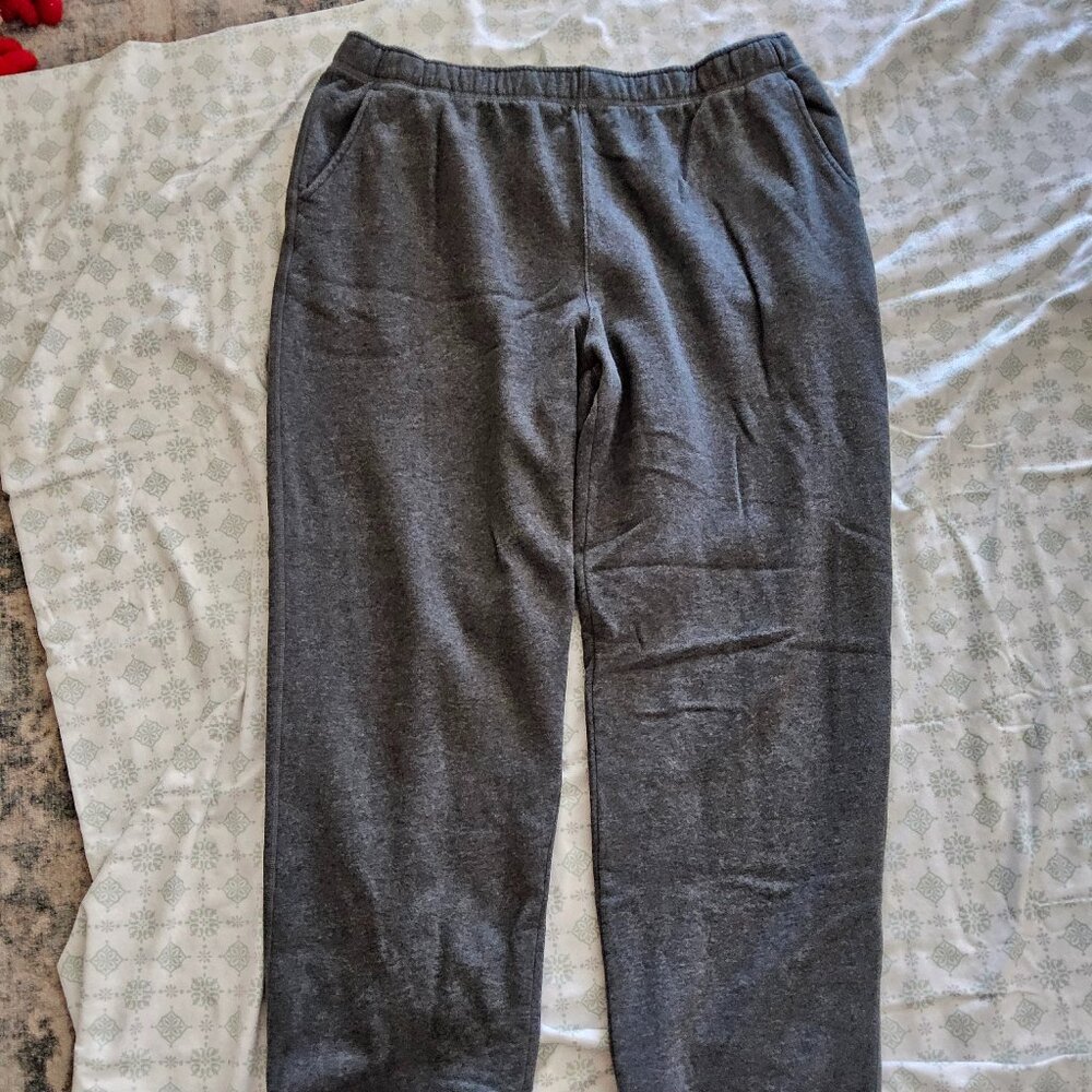 L.L. Bean Men's Heavy 3-pocket sweat pants - grey  -- XXL Tall
